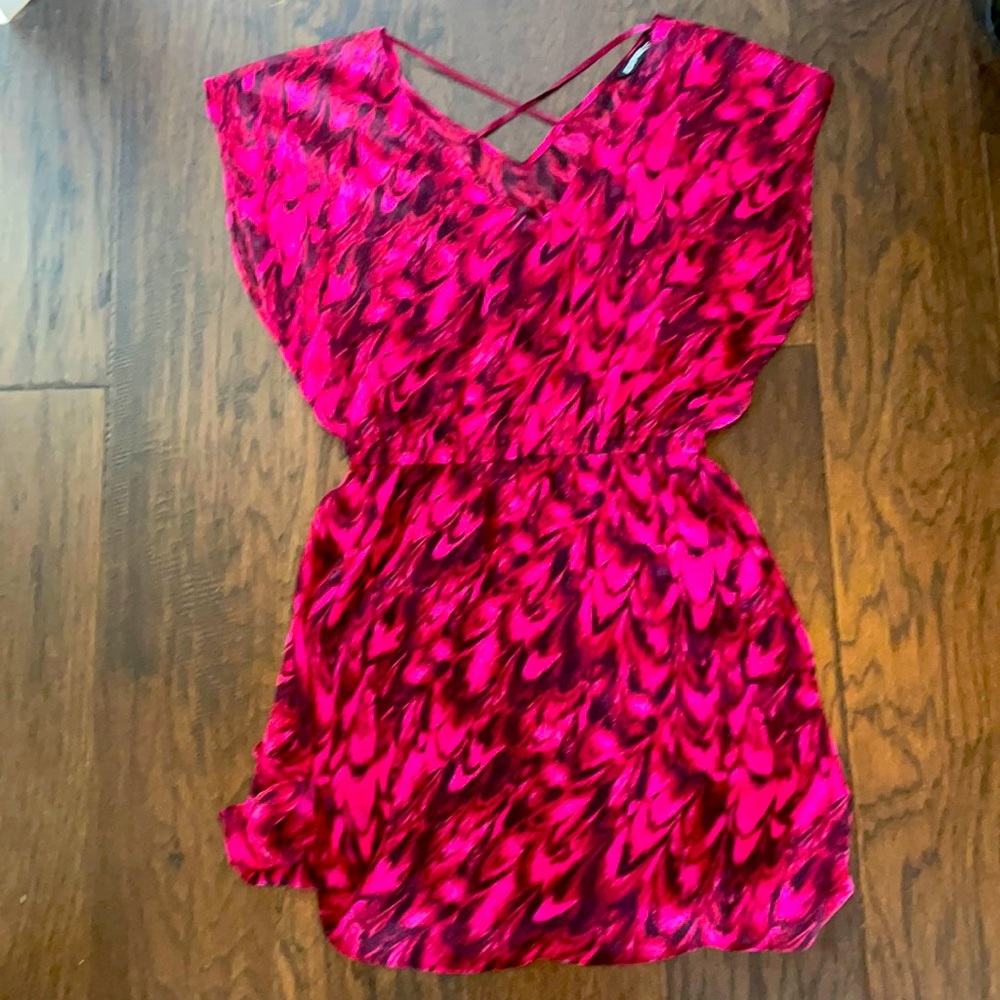 🌸2/$30 Express Red/Fuchsia/Pink Abstract Dress